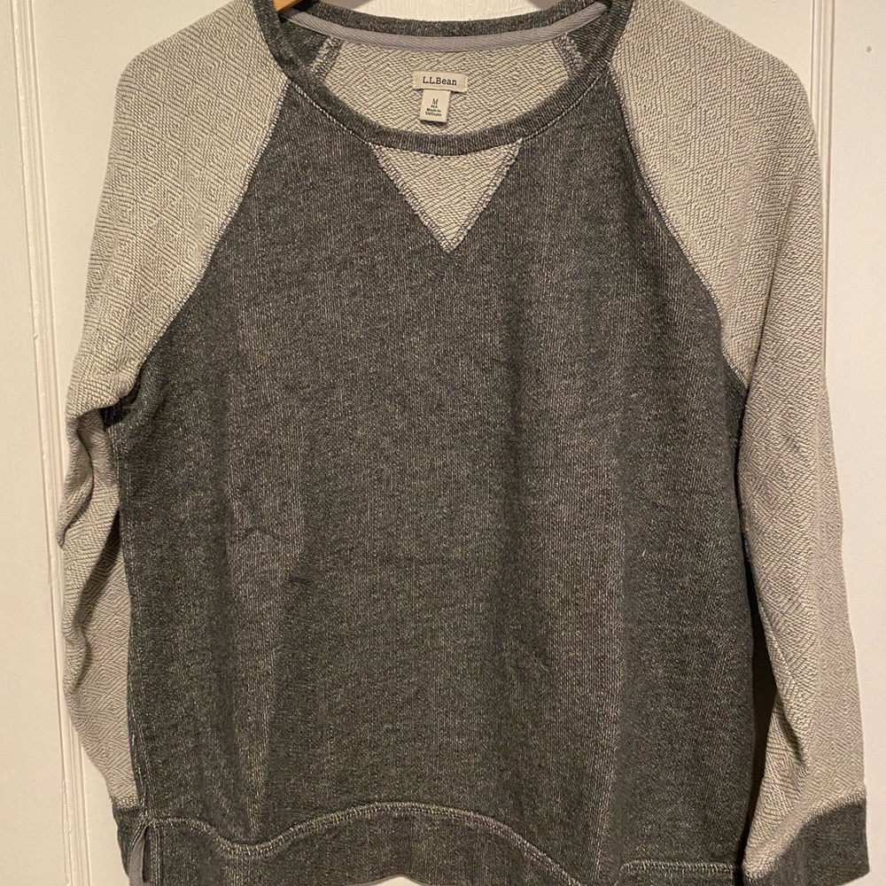 LLBean women’s size medium sweatshirt